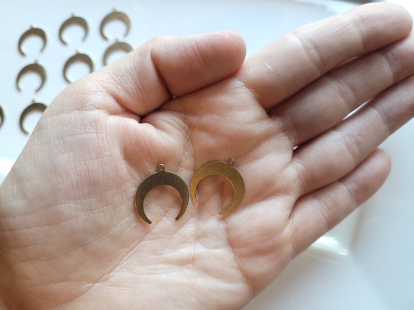 Charms - Geometric Raw Brass Moon - 12 pieces