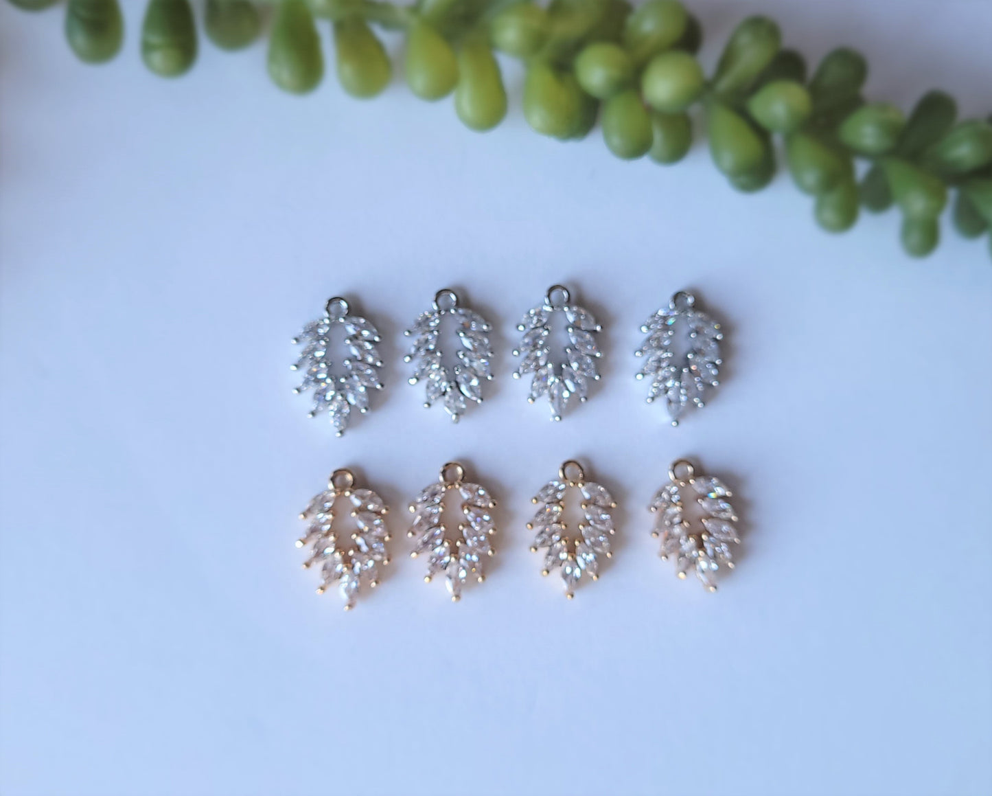 Rhinestone Open Feather Charm - mixed - 8 pieces
