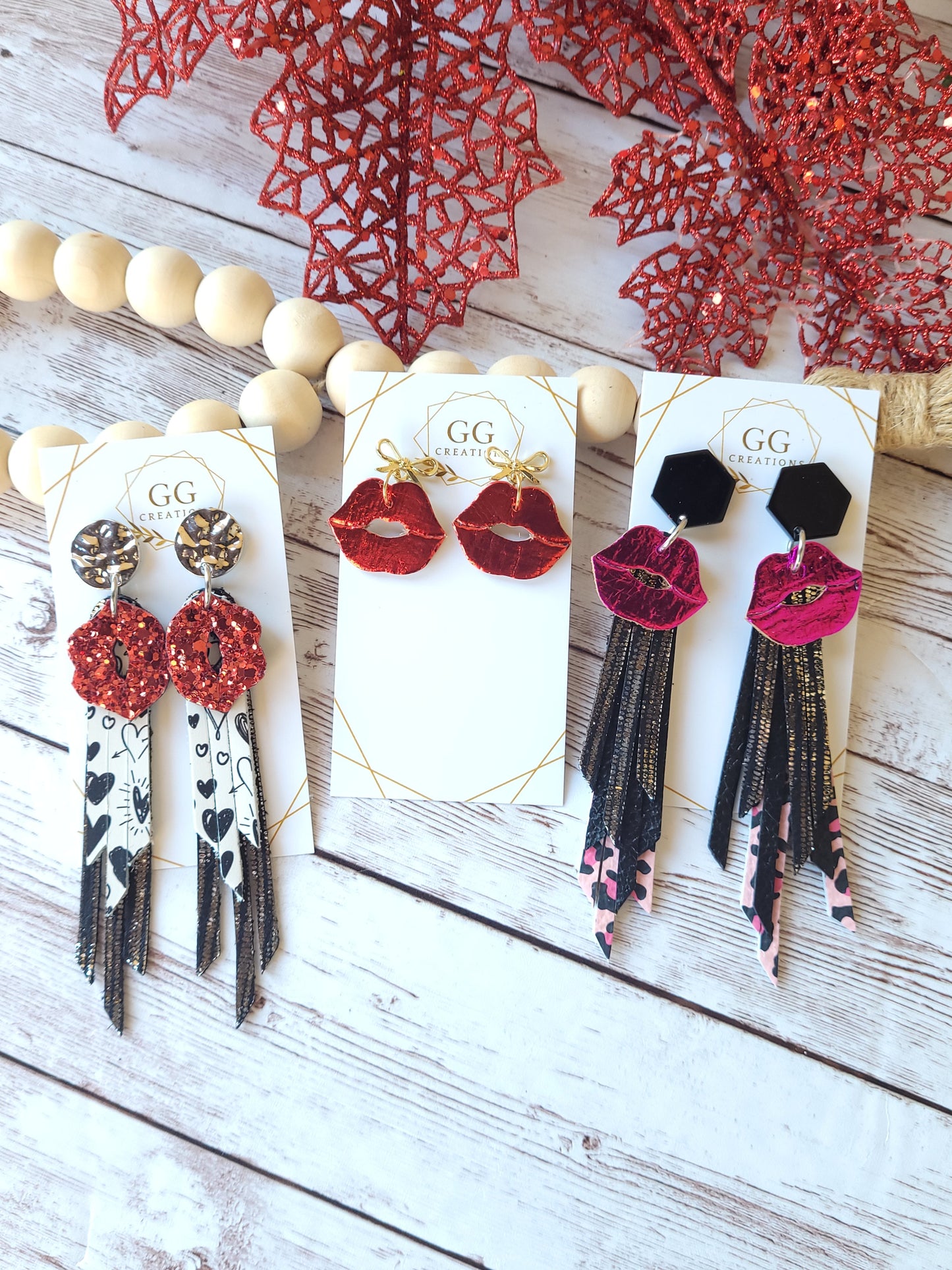 Preorder - Pair Embossed Lips - Steel Rule Earring Die