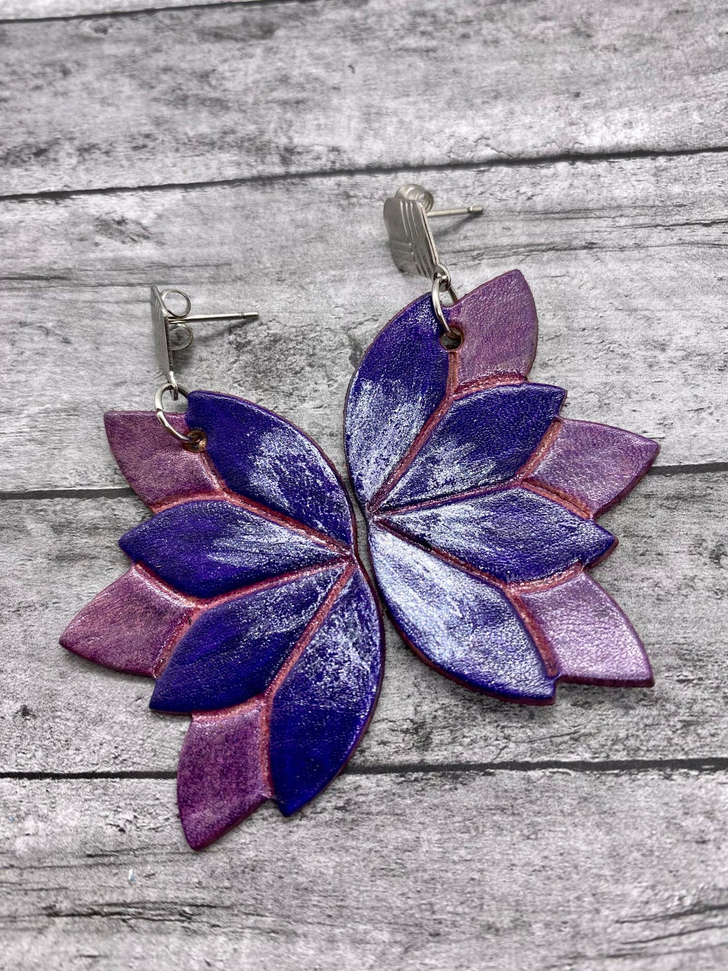 Preorder - Mary - 1.75" Embossed half flower- Mirrored pair - Steel Rule Wooden Earring Die