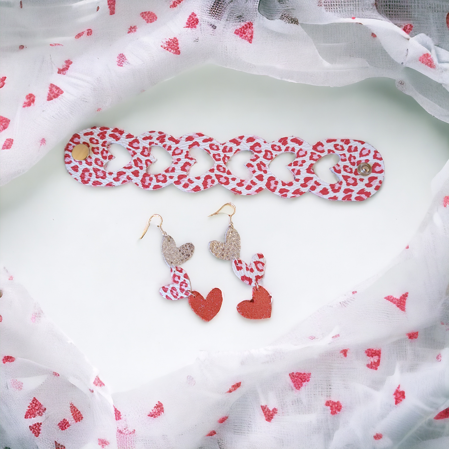 Preorder - Heart Bracelet Die - Steel Rule Wooden Die