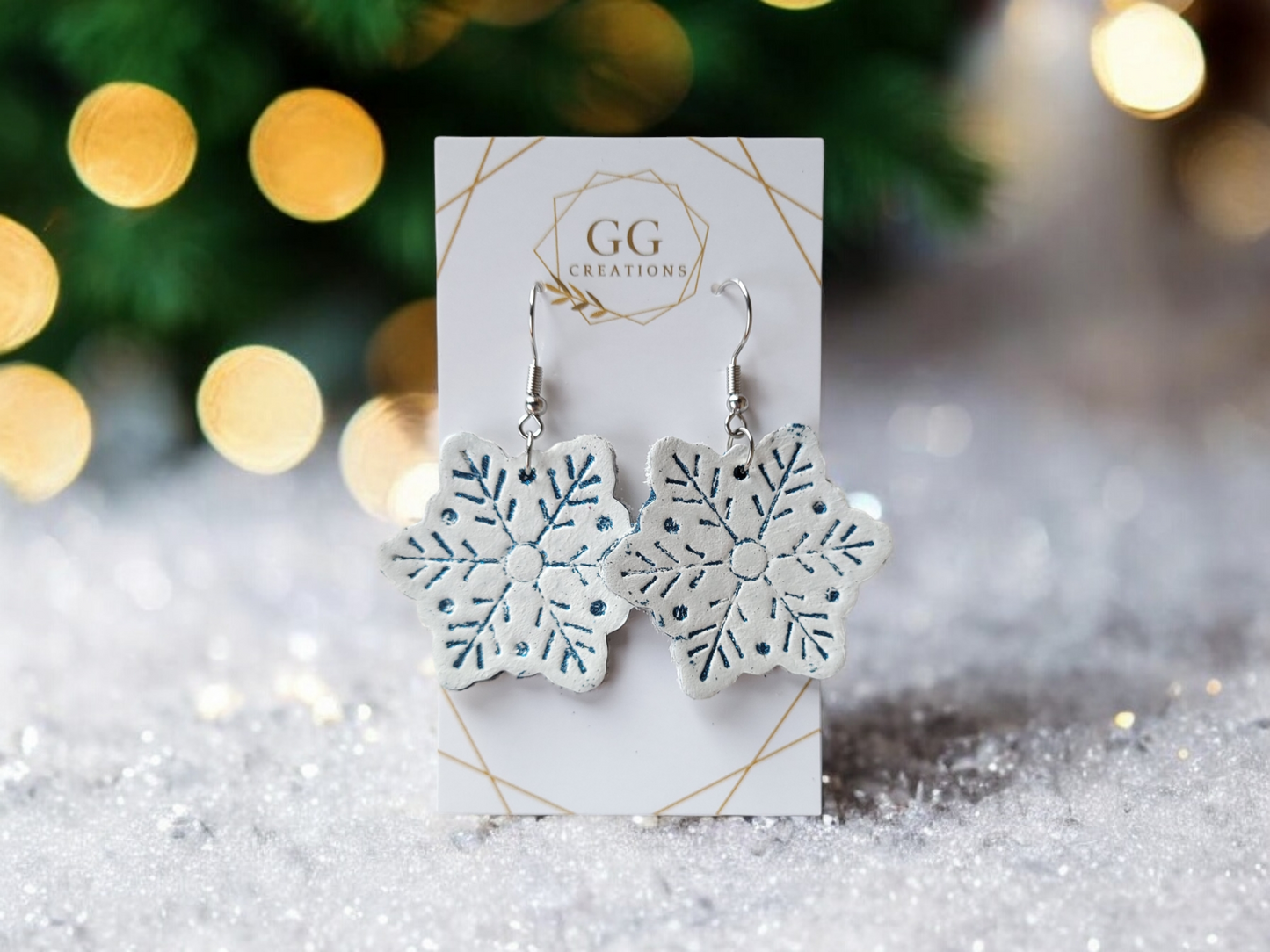 Petite Embossed Snowflakes - 1.5" Pair- Steel Rule Earring Die