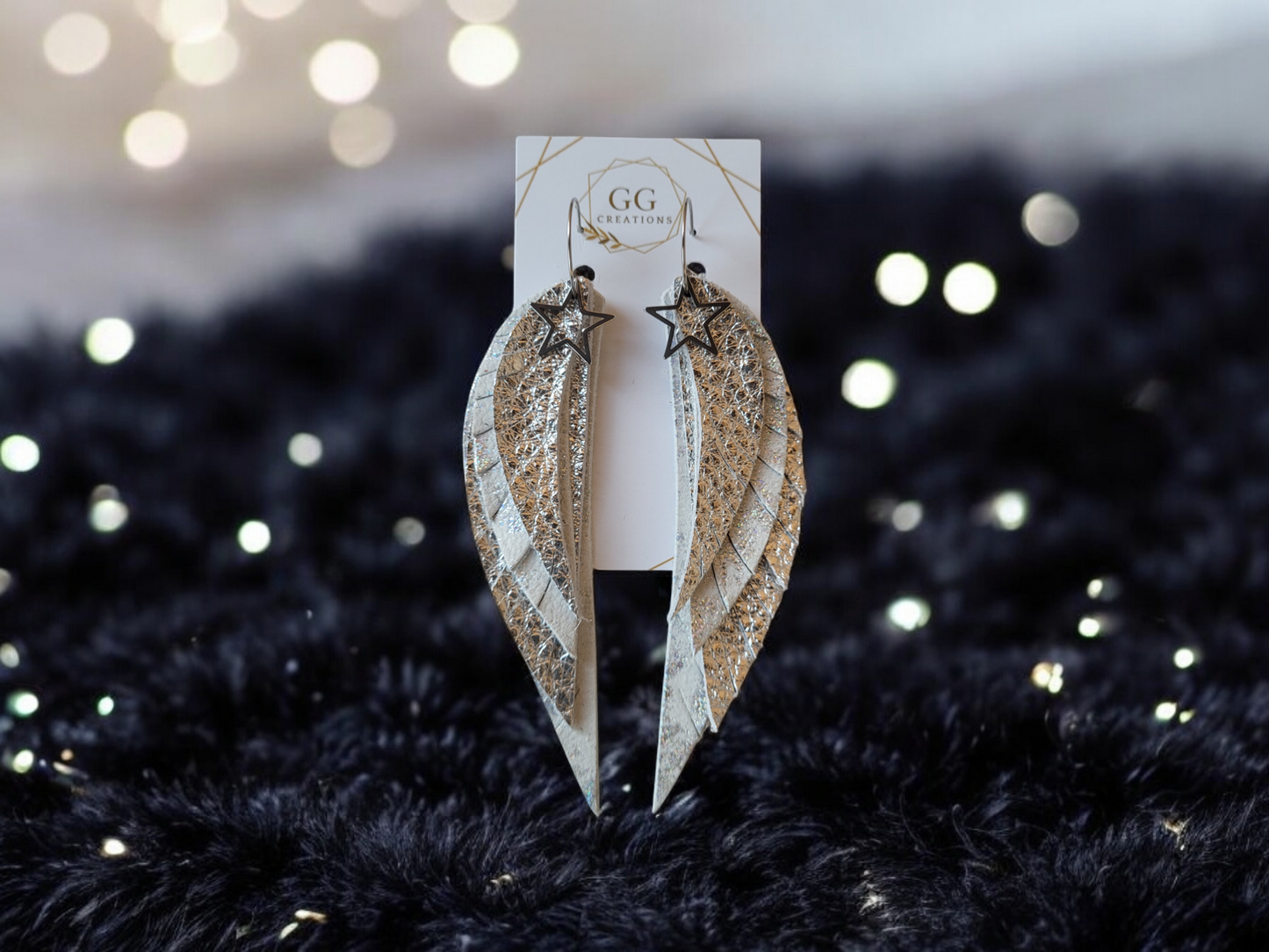 Hazelwood Feathers - 4 layers - Mirrored Pairs - Steel Rule Wooden earring die