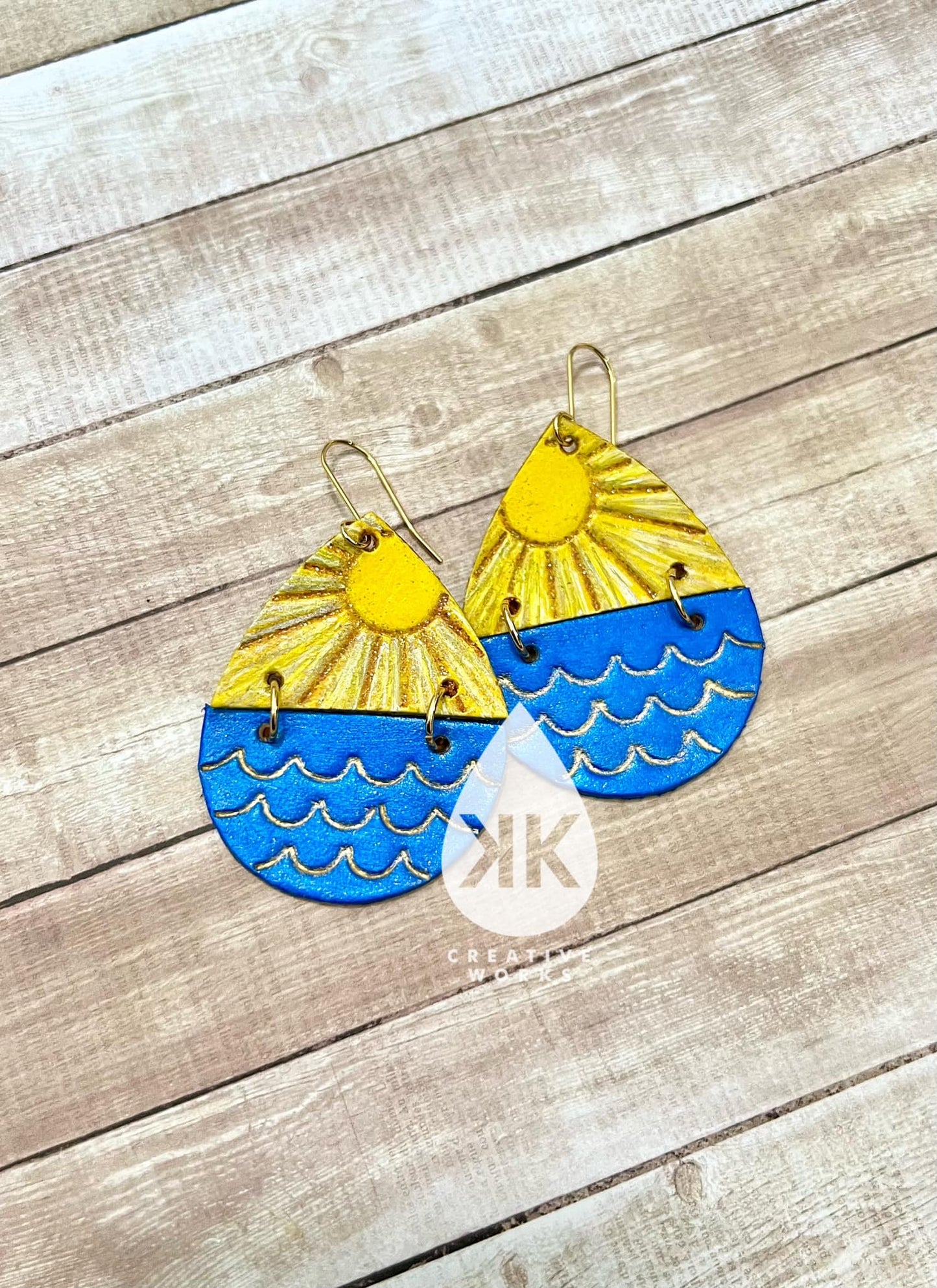 Split Embossed Teardrop - 2" Sun and Waves (pair) - Steel Rule Wooden Earring Die