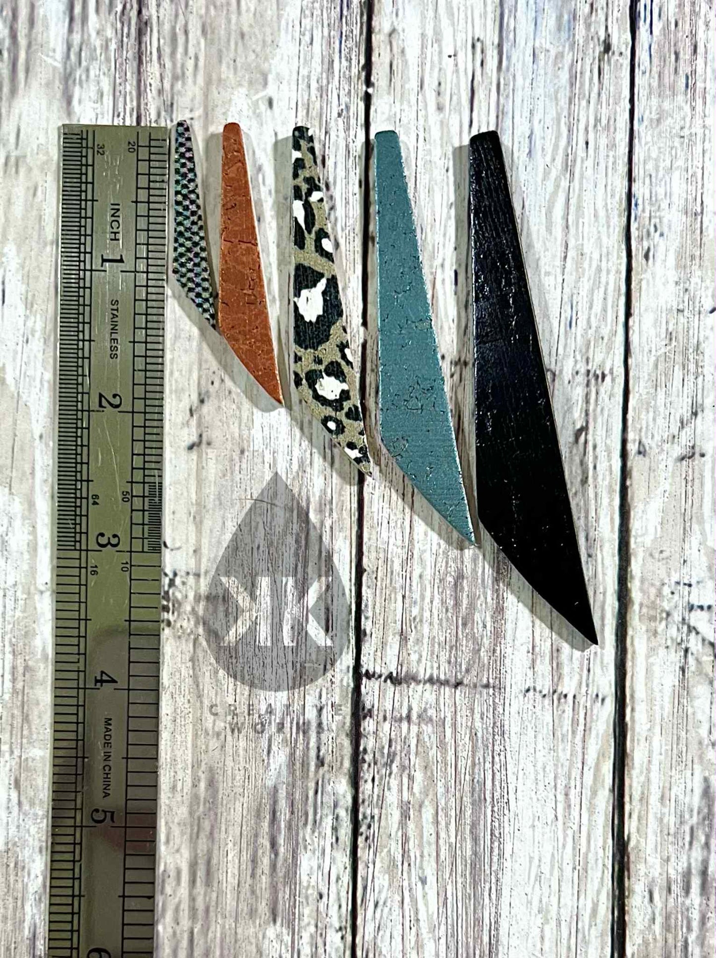 Preorder - KK's Staggered Dream Drop - Mirrored Pairs - Steel Rule Wooden Earring Die