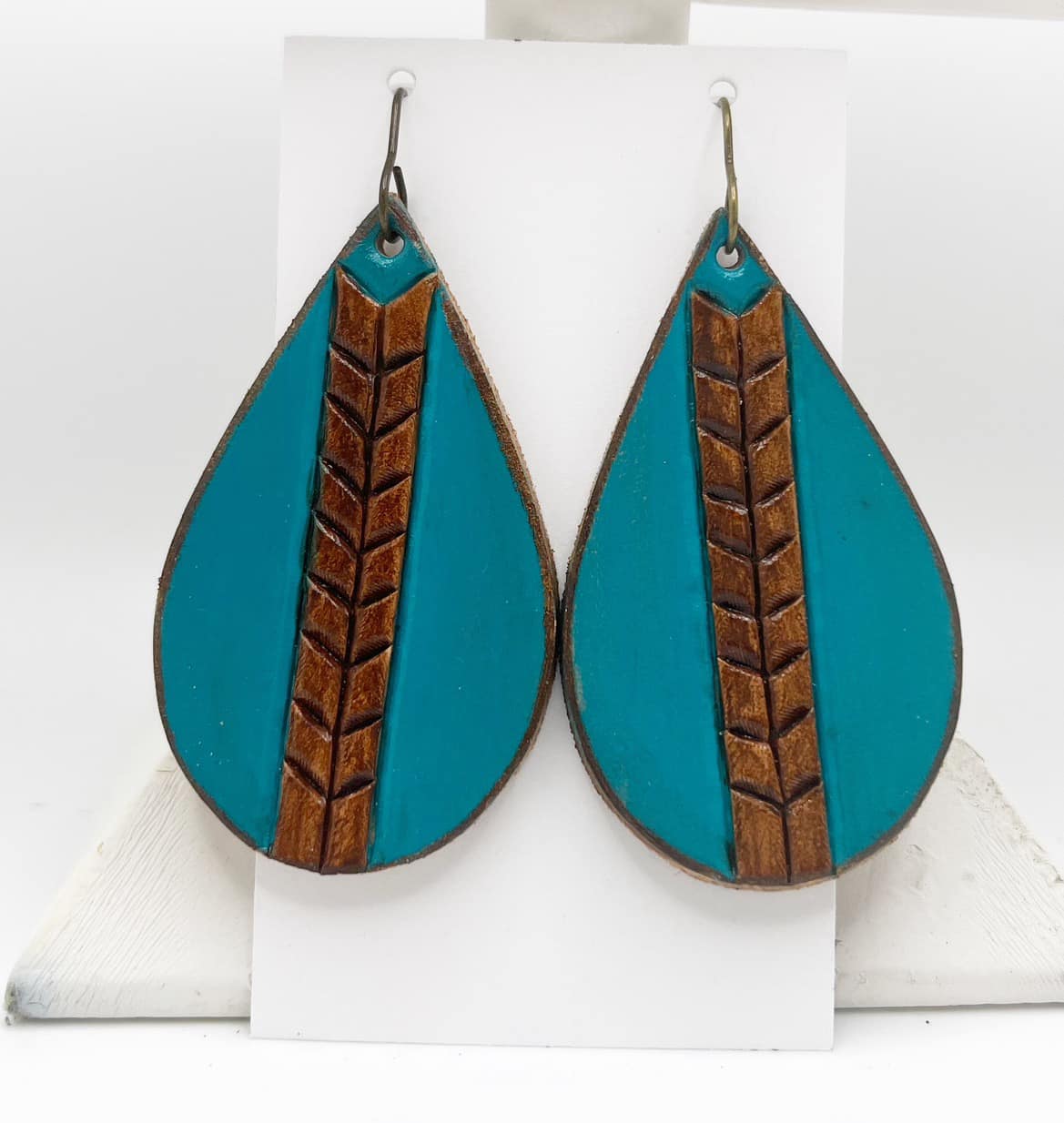 Embossed Chevron Teardrop - Steel Rule Wooden Earring Die