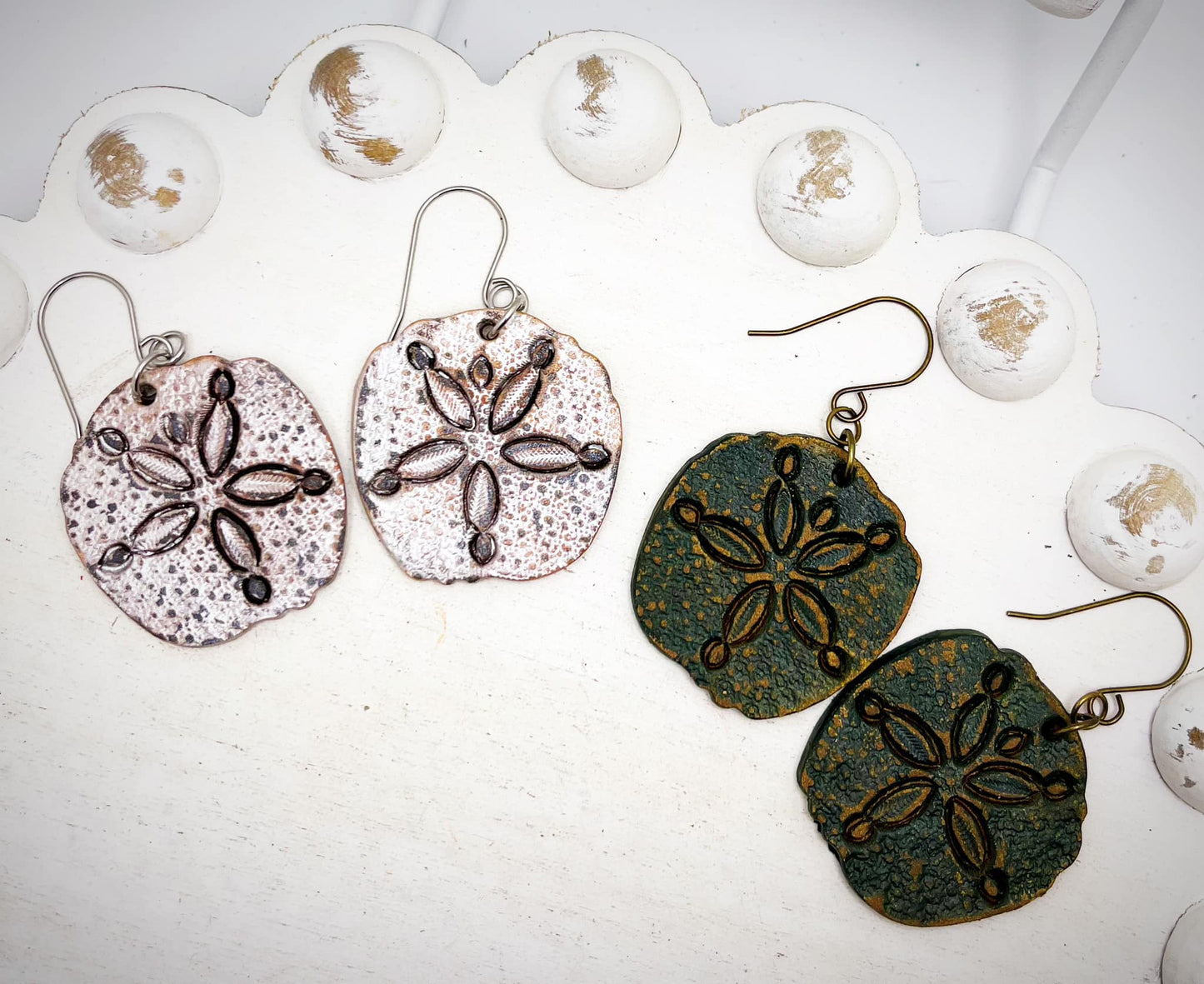 Sand Dollar - 1.5" Embossed (pair) - Steel Rule Wooden Earring Die