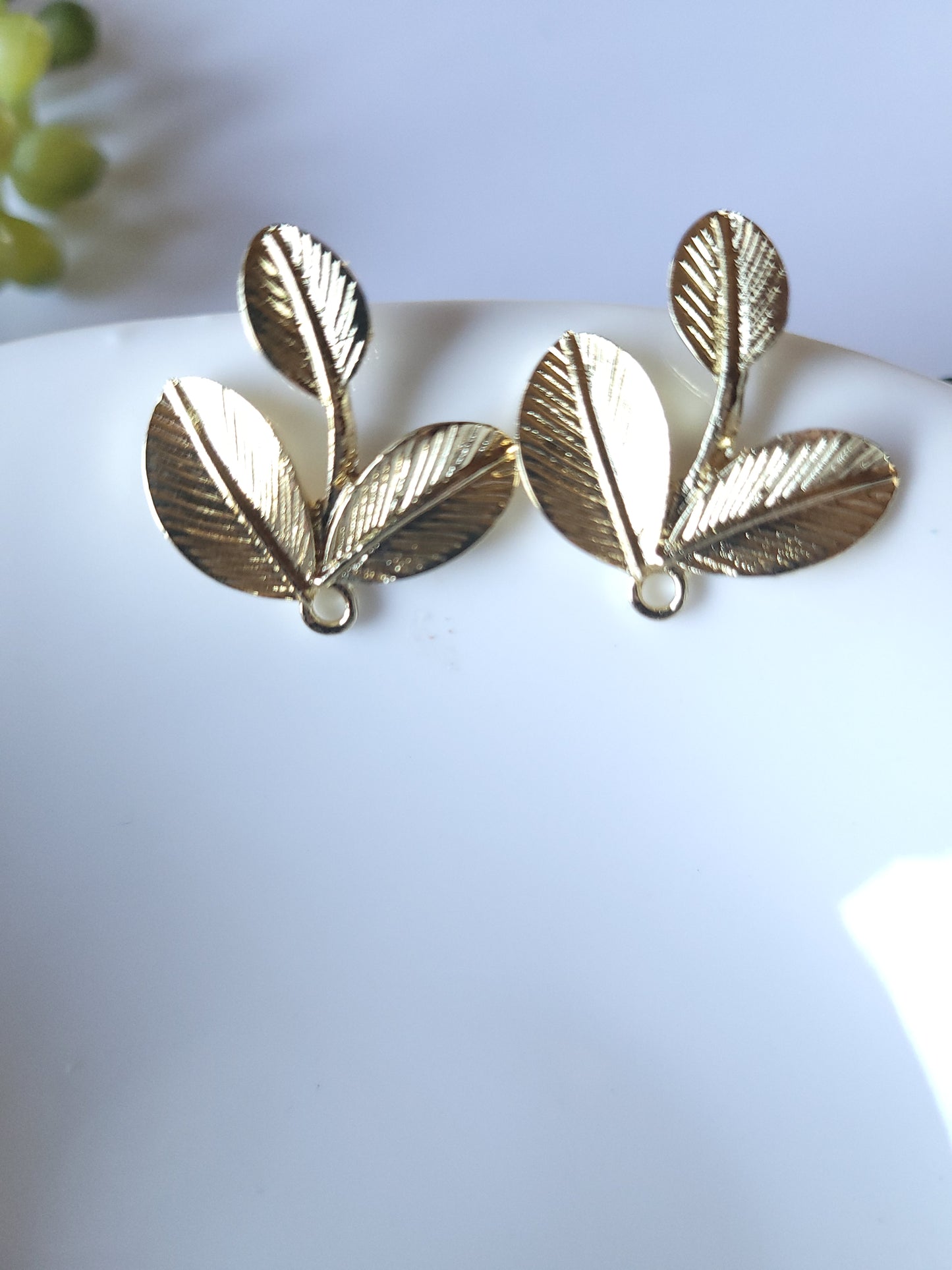 Leaf Earring Stud Connector - mixed - 4 pair (8 pieces)