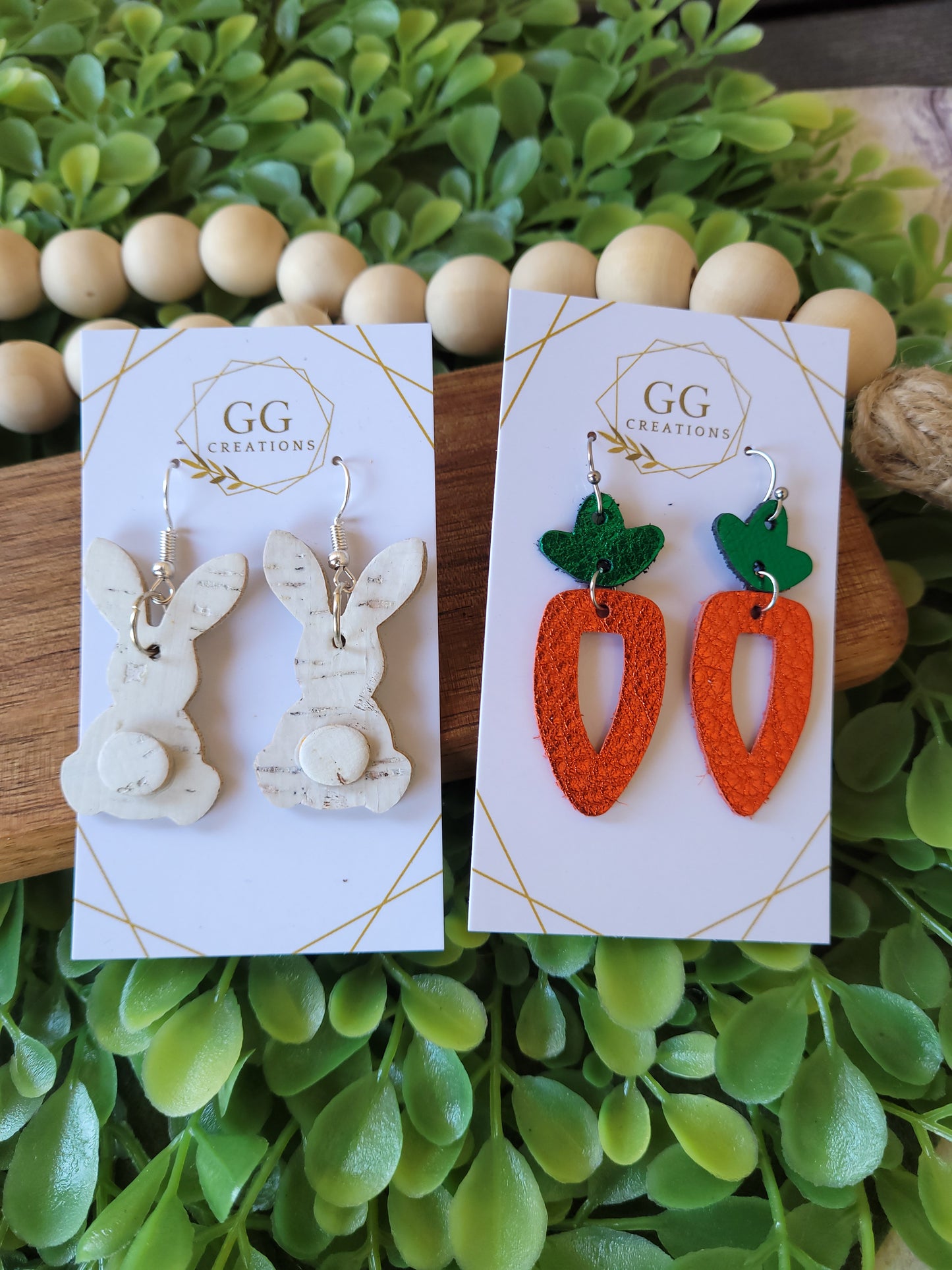 Carrots for the Easter Bunny (2 designs -pairs) - Steel Rule Wooden Earring Die