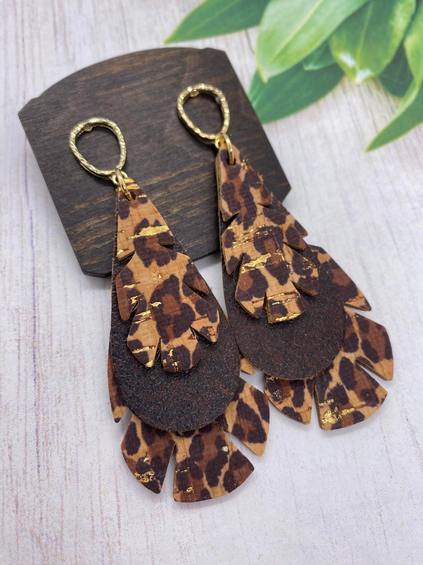 Leona Feathers - pairs - Steel Rule Wooden Earring Die