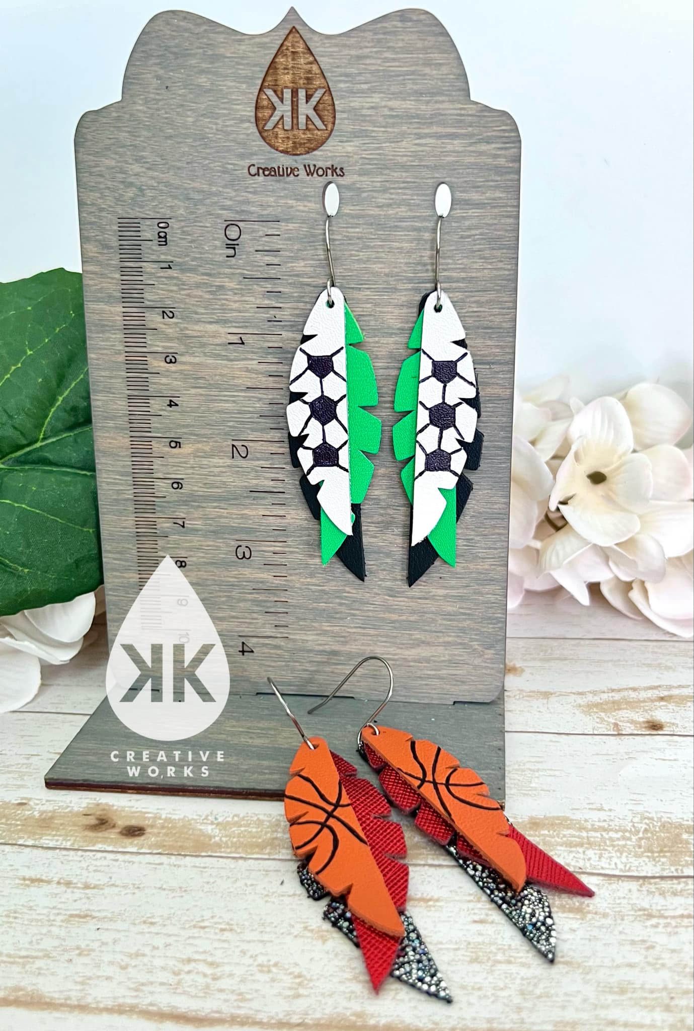 KK's Fantasy Sports Feather - Embossed - Steel Rule Wooden Earring Die