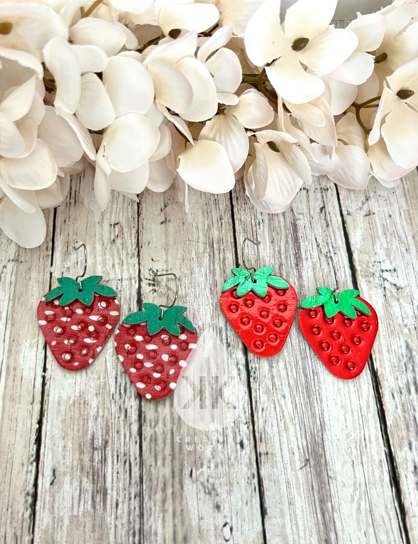 Strawberries -1.5" Embossed (pair) - Steel Rule Wooden Earring Die