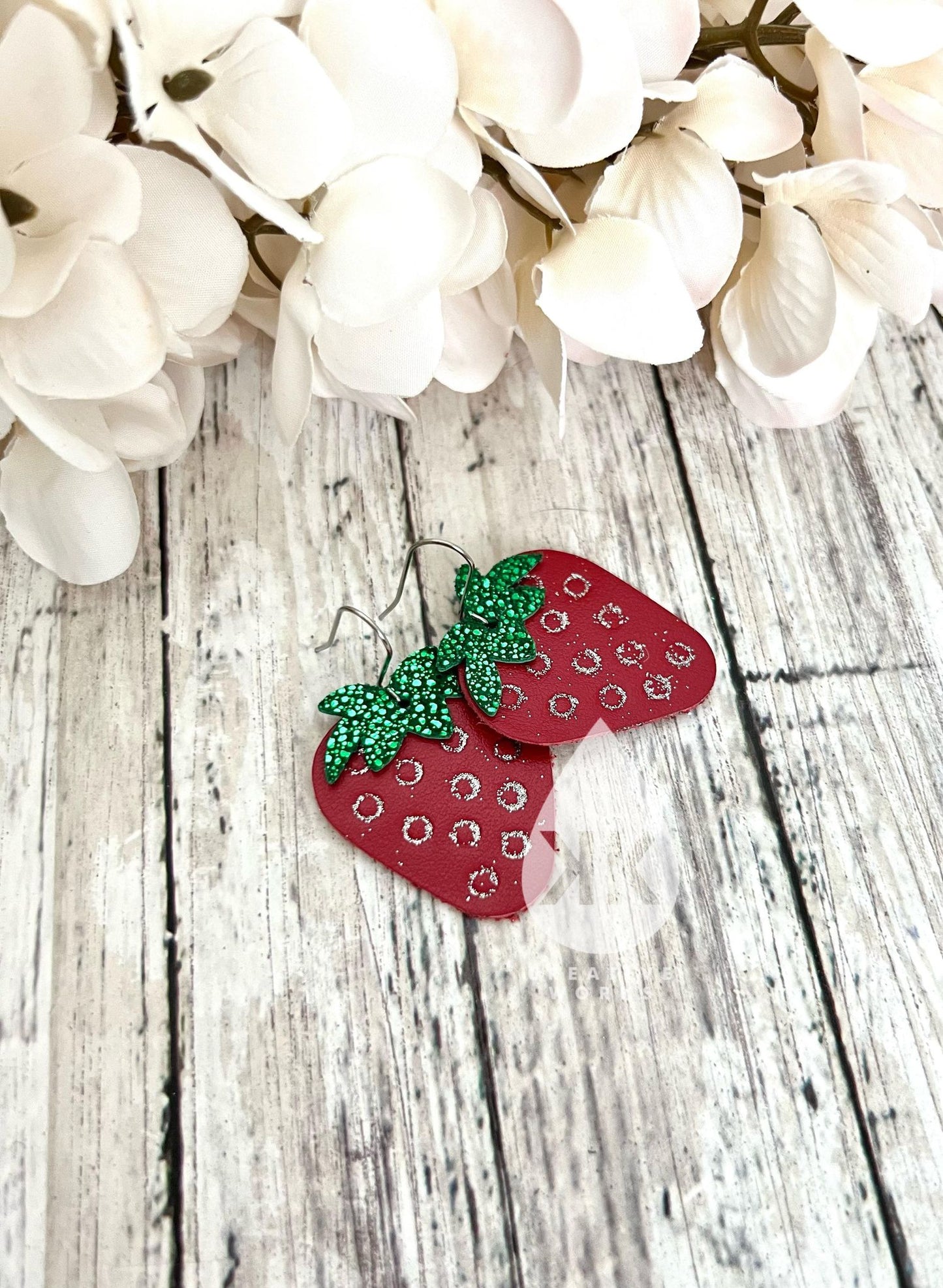 Strawberries -1.5" Embossed (pair) - Steel Rule Wooden Earring Die