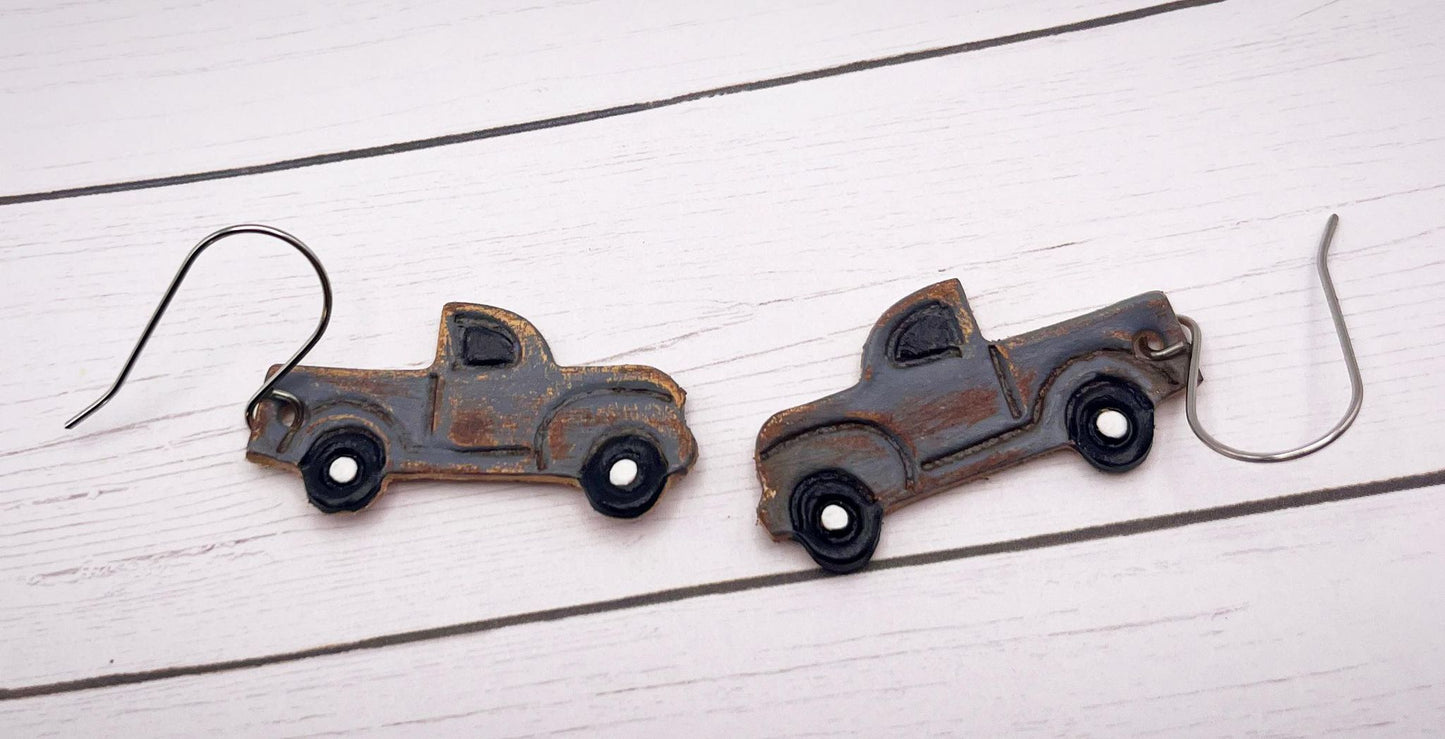 Embossed Truck (mirrored pair) - Steel Rule Wooden Earring Die