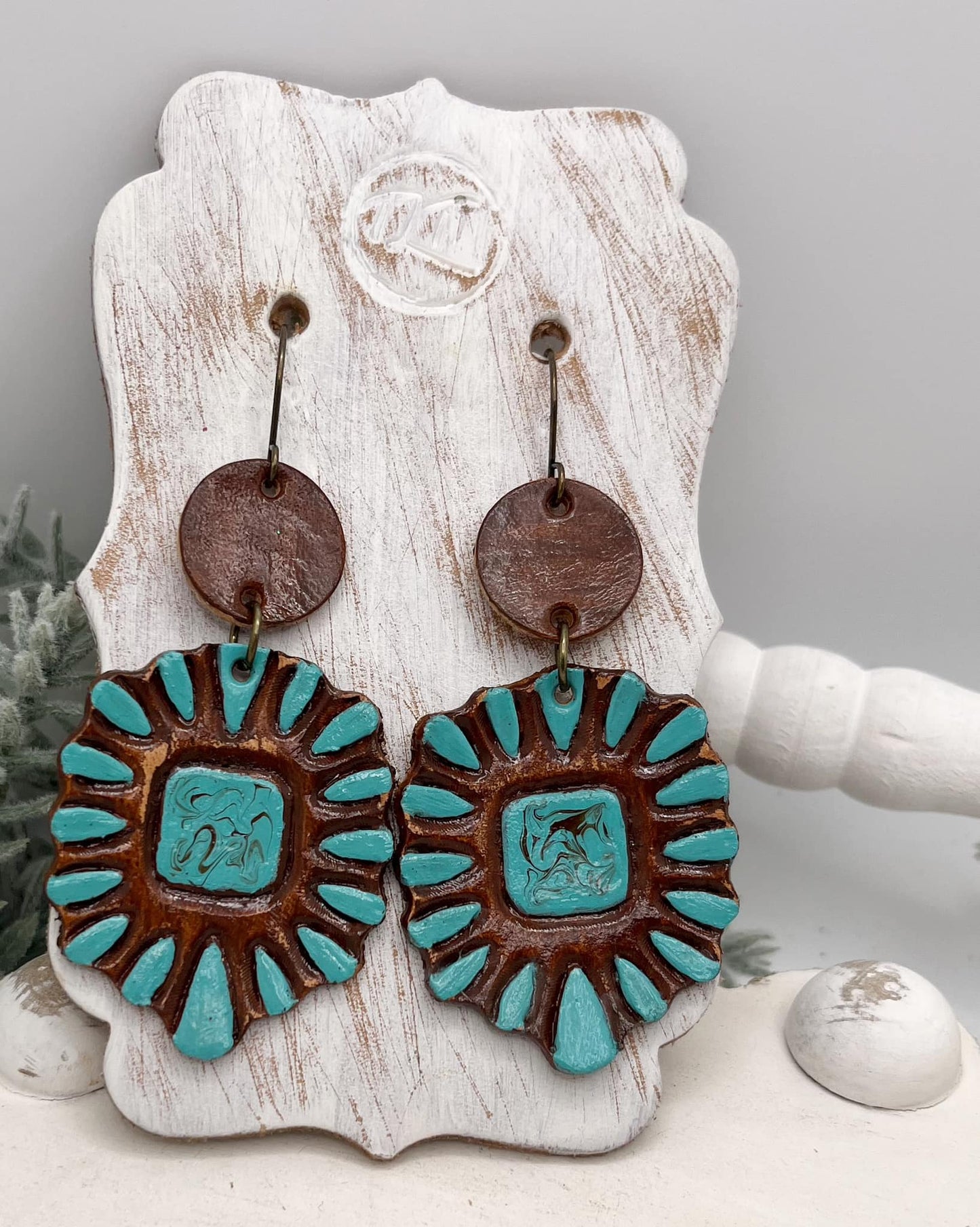 Preorder - Embossed Concho (Pair) - Steel Rule Wooden Earring Die