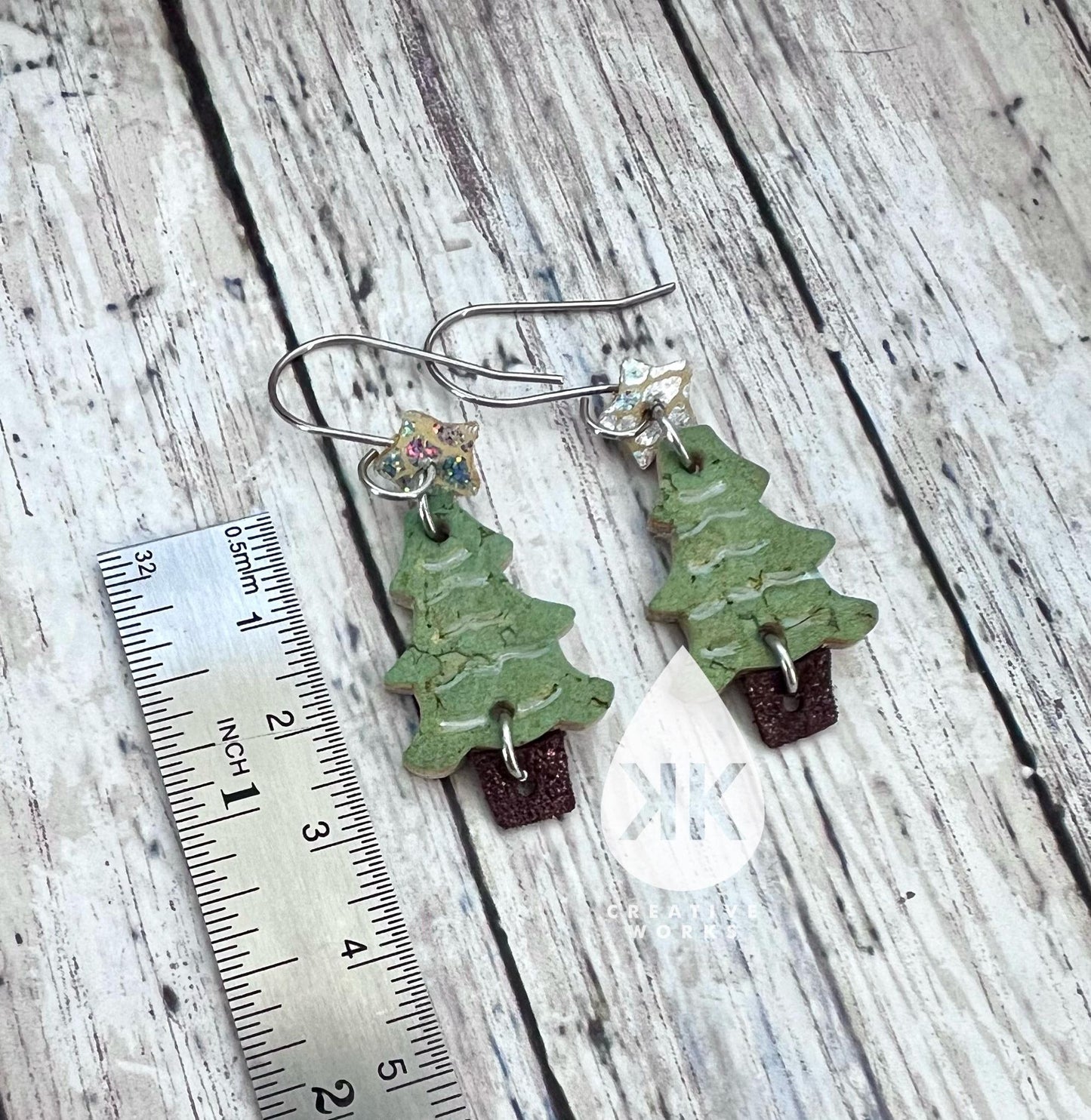 O' Christmas Tree- Embossed pair - Steele Rule Wooden Earring Die