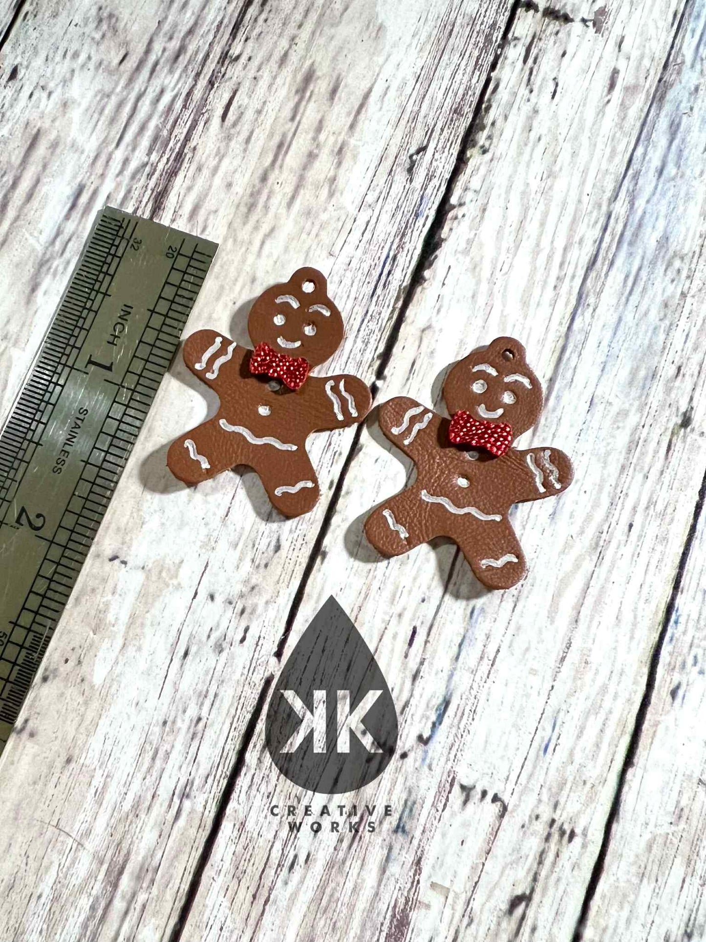 Preorder - 1.5" - Embossed Gingerbread Boy - 2 styles - Steel Rule Wooden Earring Die