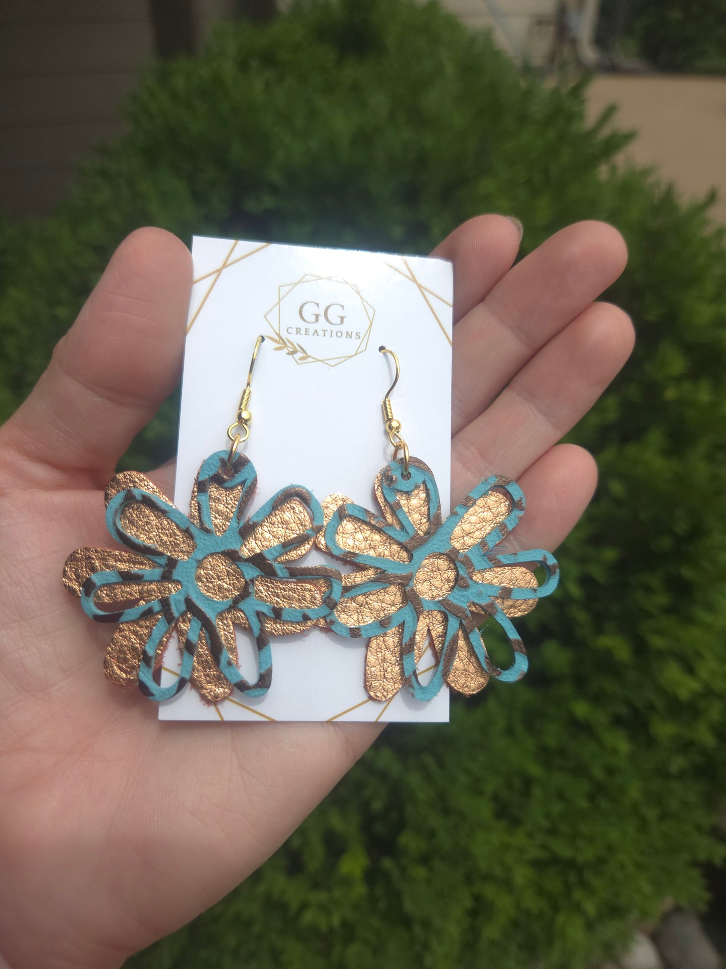 Preorder - Boho Happy Flowers - 3 sizes - Embossed and Cutout - Steel Rule Wooden Earring Die