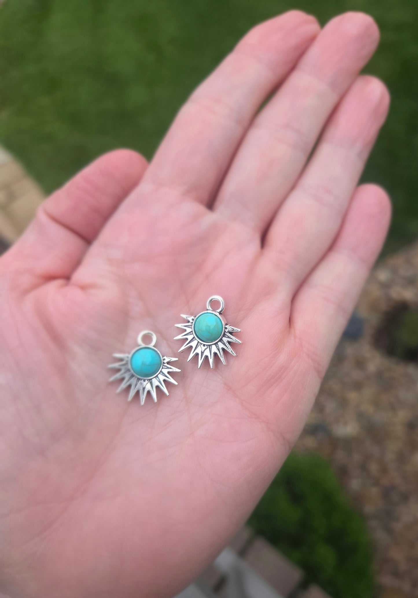 Burst -  Turquoise/Silver Charms - 6 pieces - Earring Findings